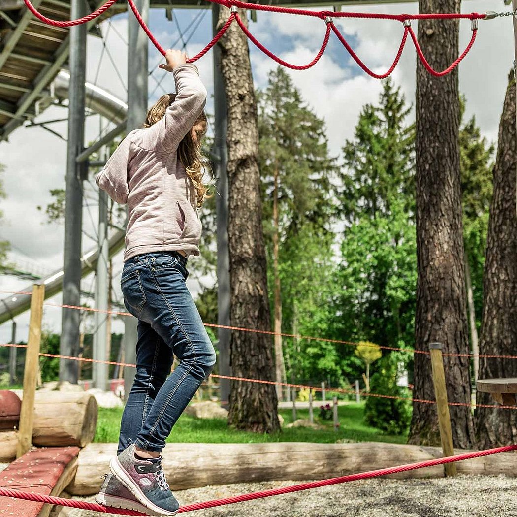 Kletterspielplatz Attraktion Erlebnisfelsen Pottenstein Freizeit