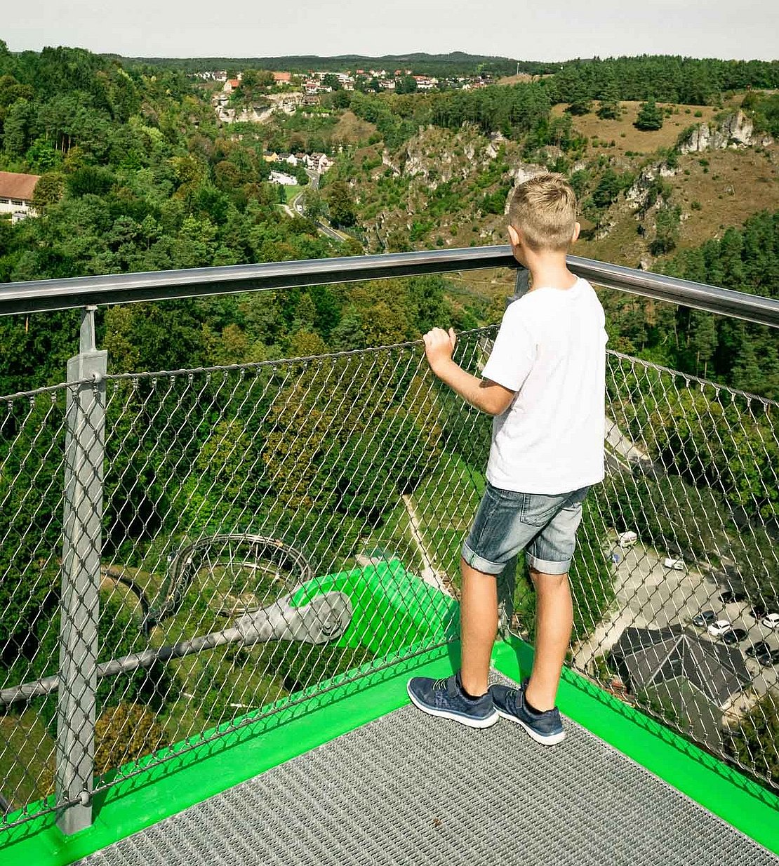 Skywalk Aussichtsplattform Erlebnisfelsen Pottenstein Freizeitpa